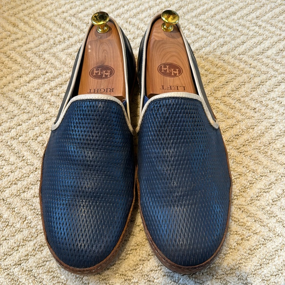 Donald Pliner gently worn men’s espadrilles